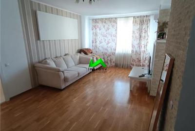 Apartament cu 2 camere decomandat în Aeroport