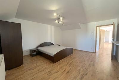 Apartament 4 camere, deosebit – mansardă spațioasa - 19