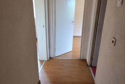 Ap 3 camere,  str.Trandafirilor, nr.3 Hunedoara - 4