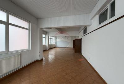 Spațiu comercial 1200mp zona Teatru - 10