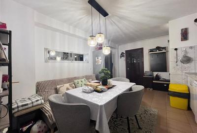 Renovat, Partial Mobilat Utilat! Vanzare apart 2 cam - Targoviste Micro 3. - 2