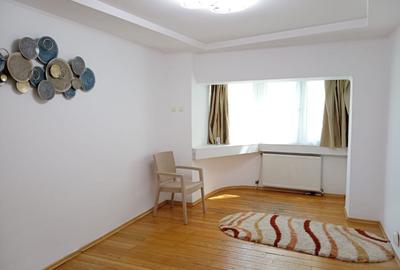 Aviației vizavi de Promenada - 1