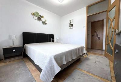 Apartament 2 camere, 56mp, Decomandat, cu Parcare, Centrul Civic - 2