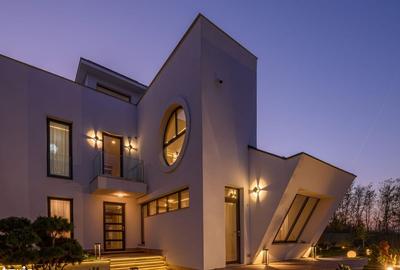 Vila  noua moderna – Smart Home pe malul lacului Buftea | 25 min de București - 1