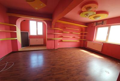 Doamna Ghica Parc Plumbuita, 2 depozitari, posib.centrala, etaj tehnic, panorama - 2