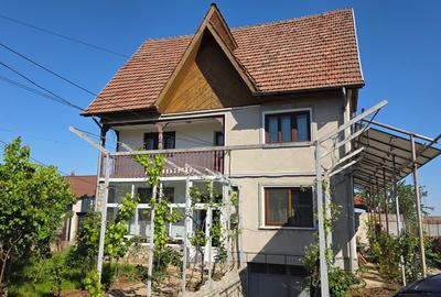 Casa D+P+1 cu priveliște către Dunăre, teren 750mp - 2