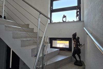 🚨 SUPER OFERTĂ! VILĂ P+E CU DOUĂ APARTAMENTE COMPLET SEPARATE — 255.000 € - 9