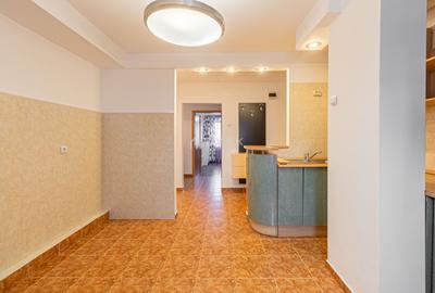 Apartament 4 camere suprafata mare zona Scriitorilor Brasov - 10