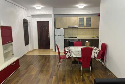 Apartament cu 2 camere semidecomandat, mobilat în Industrial Vest