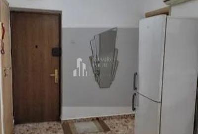 OCAZIE Apartament 2 camere de vânzare sector 4 - 7