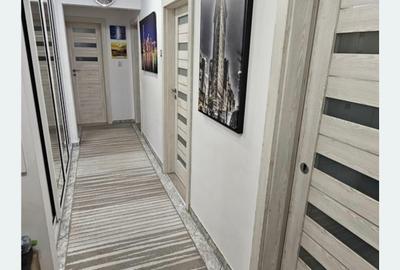 Apartament 3 camere decomandate Rovere – Tomis Nord - 1
