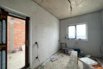 Duplex 5 camere despartit prin garaj Mosnita Noua - 3