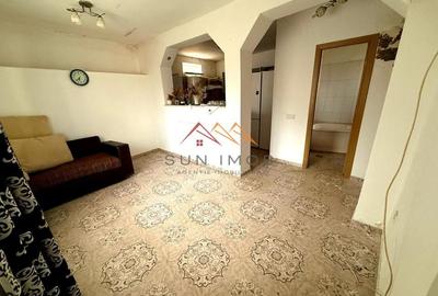 Vila 7 camere, an 1984, garaj, terasa, teren 604 m2, Poiana Campina,PH - 5
