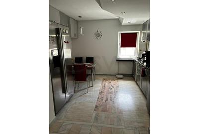 REA1028787 Apartment 4 camere I 13 Septembrie - 11
