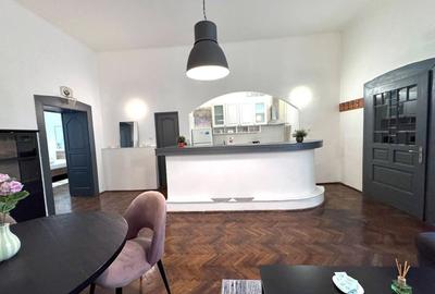 Apartament 2 camere 70 mp, cladire istorica, str Gh Sincai - Central - 15