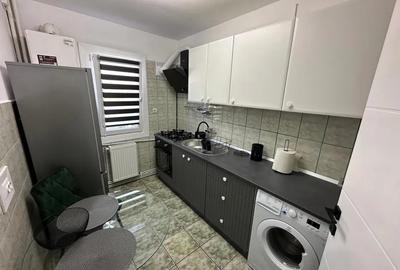 Apartament, 2 camere semidecomandat, 50 mp, Podu Ros,Cod 161351 - 1