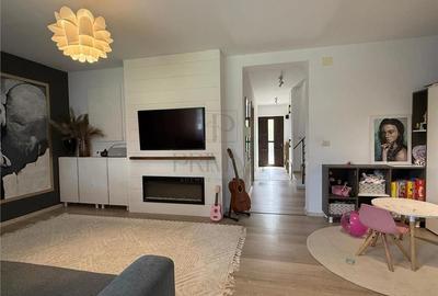 Duplex cu 3 camere în Moșnița Nouă