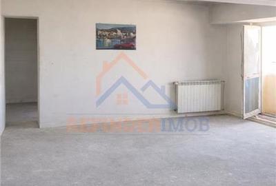 Penthouse Unirii – Rond Alba Iulia  Vedere panoramică 67 mp  3 balcoane - 5