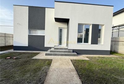 Casa individuala | 3 camere | Incalzire in pardoseala | Teren 322mp - 1