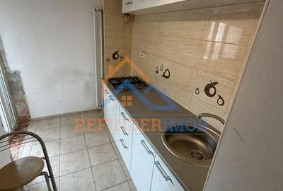 Apartament de vanzare cu 3 camere, 2 grupuri sanitare, Bulevardul Timisoara - 4