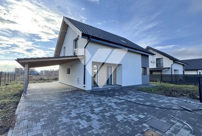 Casa individuala 5 camere si teren 465 mp in Sura Mica Sibiu - 1