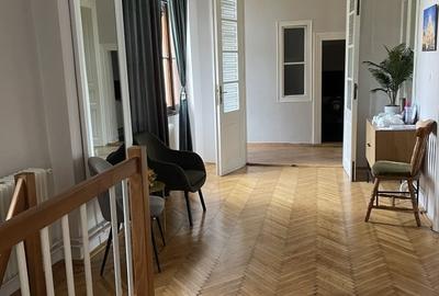 Complex-Lunei,la 5 min.de Prefectu;,10 camere,cas multifuncțional - 2