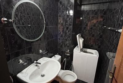 Spre închiriere apartament 3 camere - 3