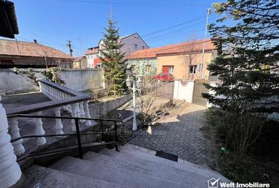 Imobil mixt, birouri sau servicii 230mp, langa podul Garii - 1