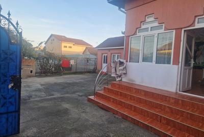 Agentie imobiliara vindem casa la sol in Năvodari