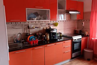 Apartament cu 2 camere decomandat în Dunărea