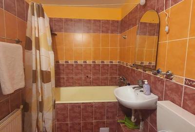 Apartrament 2 camere 47mp finisaje Pret 56700eur neg - 7