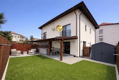 Casă cu 5 camere în Otopeni