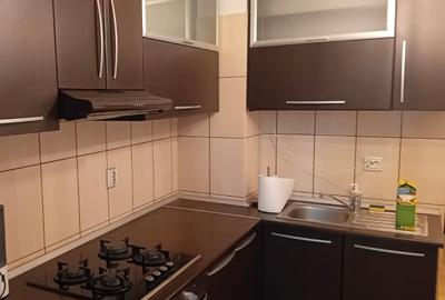 Garsoniera cu CENTRALA TERMICA PROPRIE in bloc monolit stradal pe Calea Calarasi - 1