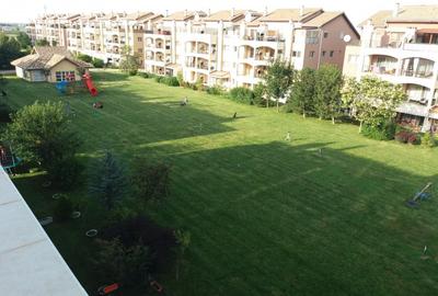 Apartament cu 3 camere decomandat în Pipera