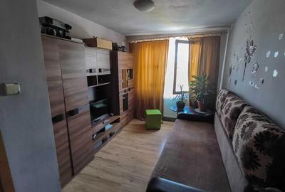 Apartament 2 camere,36 mp, zona lazaret