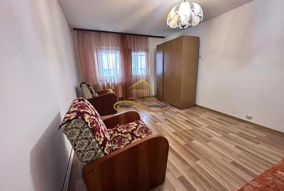 De vanzare apartament 3 camere decomandat Slanicului Bacau - 2