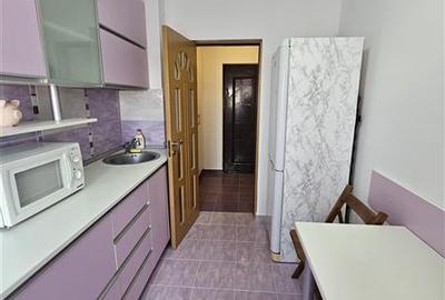 Brancoveanu-Izvorul Oltului, apartament mobilat si utilat modern, bloc reabilita - 16