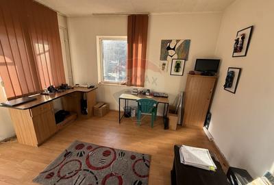 Casa de vânzare in centrul orașului Câmpulung la preț de apartament - 2