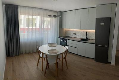 Apartament cu 2 camere semidecomandat în Florești