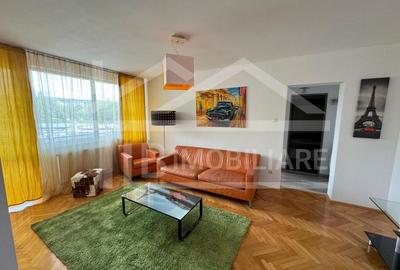Apartament cu 3 camere, 70 mp, Zona Aleea Carpati - 1