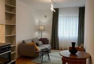 Apartament cu 2 camere semidecomandat, mobilat în Herăstrău