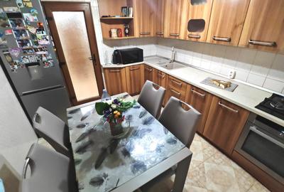 3camere de inchiriat ,Rahova - 13