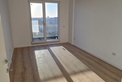 Apartament cu 2 camere decomandat în Titan