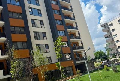 Apartament cu 2 camere semidecomandat în Apărătorii Patriei