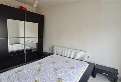 Apartament cu 2 camere decomandat, mobilat în Ultracentral