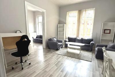 Central, cladire istorica, renovat, 2 camere - 2