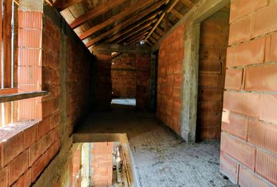 Casa la Rosu, 4 camere, 100mp, P+M, 500mp teren, Breazu-Rediu! - 12