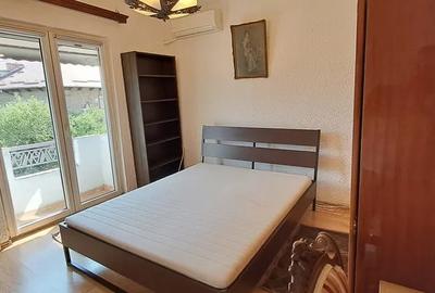Apartament 3 camere cladire interbelica Piata Romana metrou 5' - 5