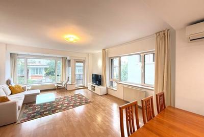 Apartament cu 3 camere în Primăverii