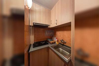 Garsonieră  Zona Victoria, Reșița | Etaj 1 - 9